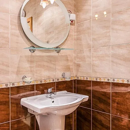 Deluxe With Pool And Wellness Steps To Beach Appartement Sveti Vlas