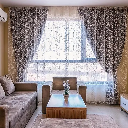 Appartement Deluxe With Pool And Wellness Steps To Beach
