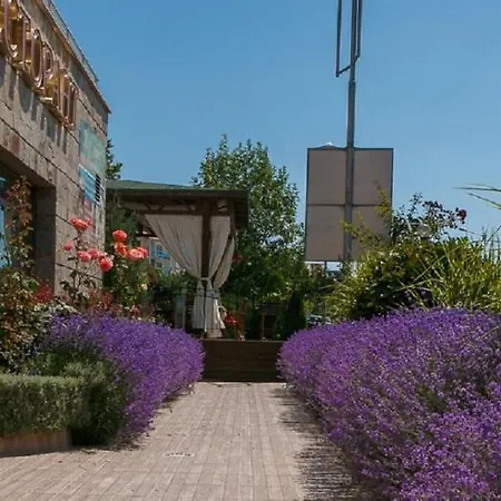 Deluxe With Pool And Wellness Steps To Beach Appartement Sveti Vlas
